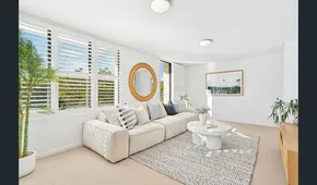 107 Macpherson St, Bronte